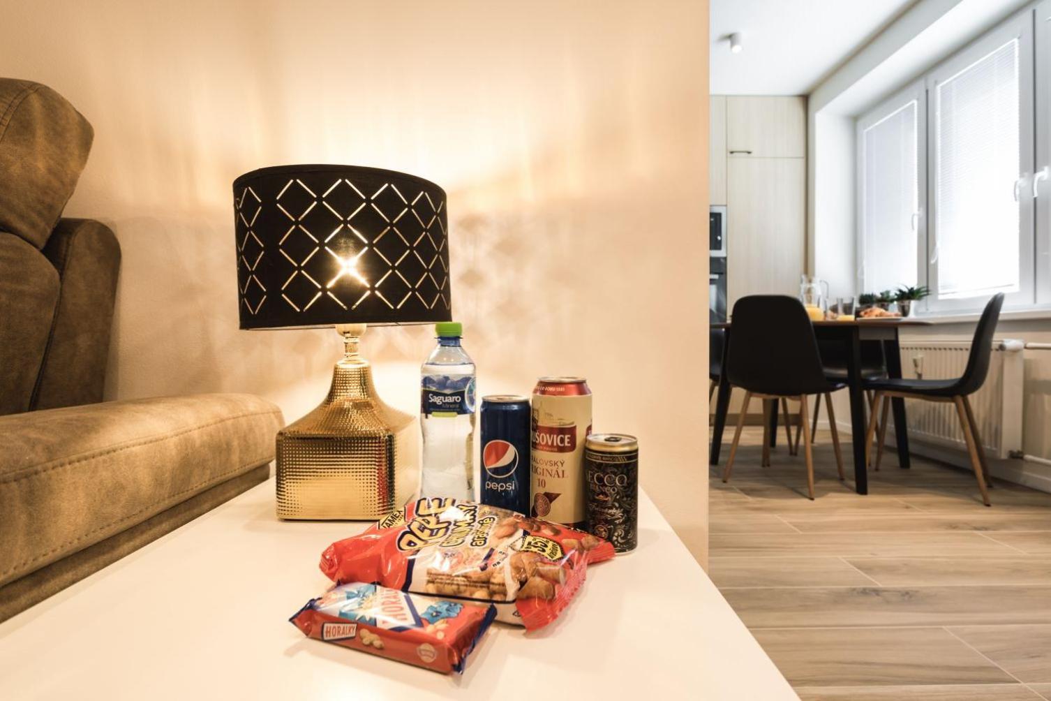 Flexihome Sk - Tolsteho - Free Parking On The Street - 2 Bedrooms コシツェ 部屋 写真